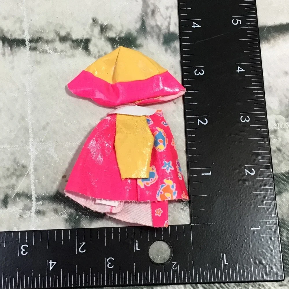 Barbie Kelly Doll Outfit‎ Rain Coat W Matching Hat Pink Yellow